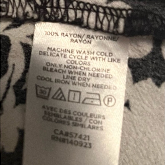 Loft Blue/white Floral Tunic Pattern Shirt - Picture 8 of 10